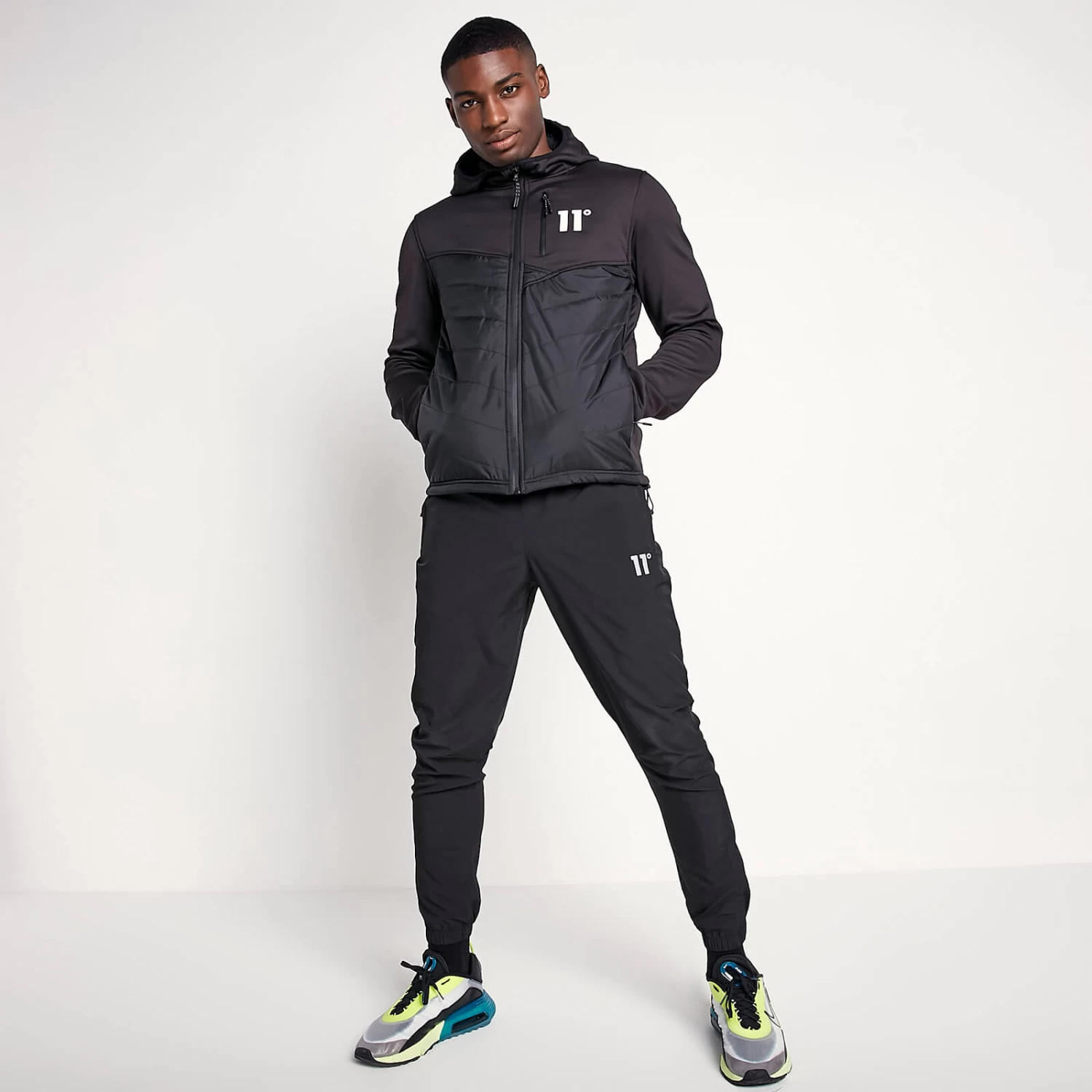 11 Degrees Trek Hybrid Jacket – Black 4 11 Degrees Trek Hybrid Jacket – Black - Image 4