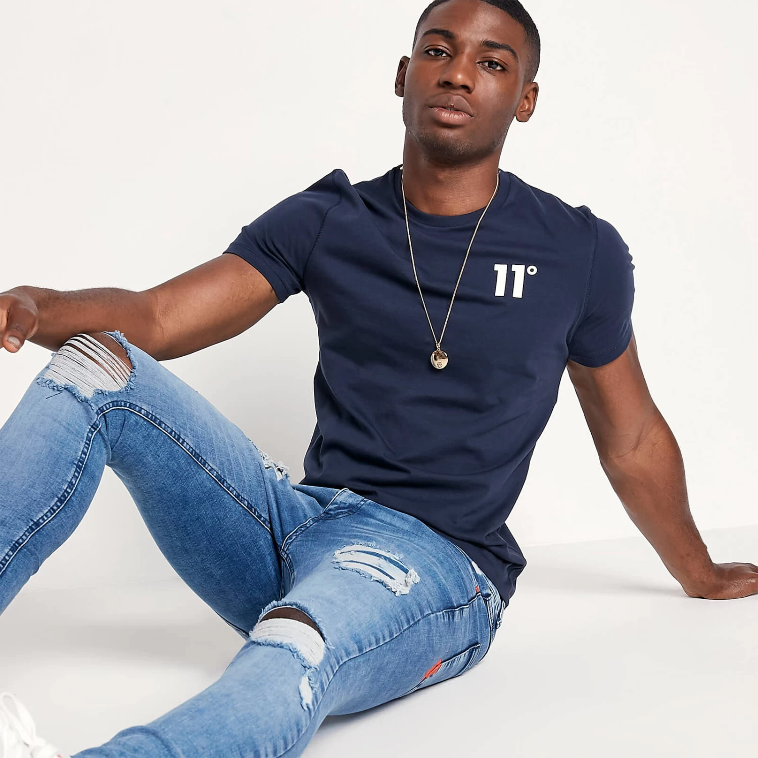 11 Degrees Sustainable Distressed Jeans Skinny Fit – Mid Blue Wash 5 11 Degrees Sustainable Distressed Jeans Skinny Fit – Mid Blue Wash - Image 5