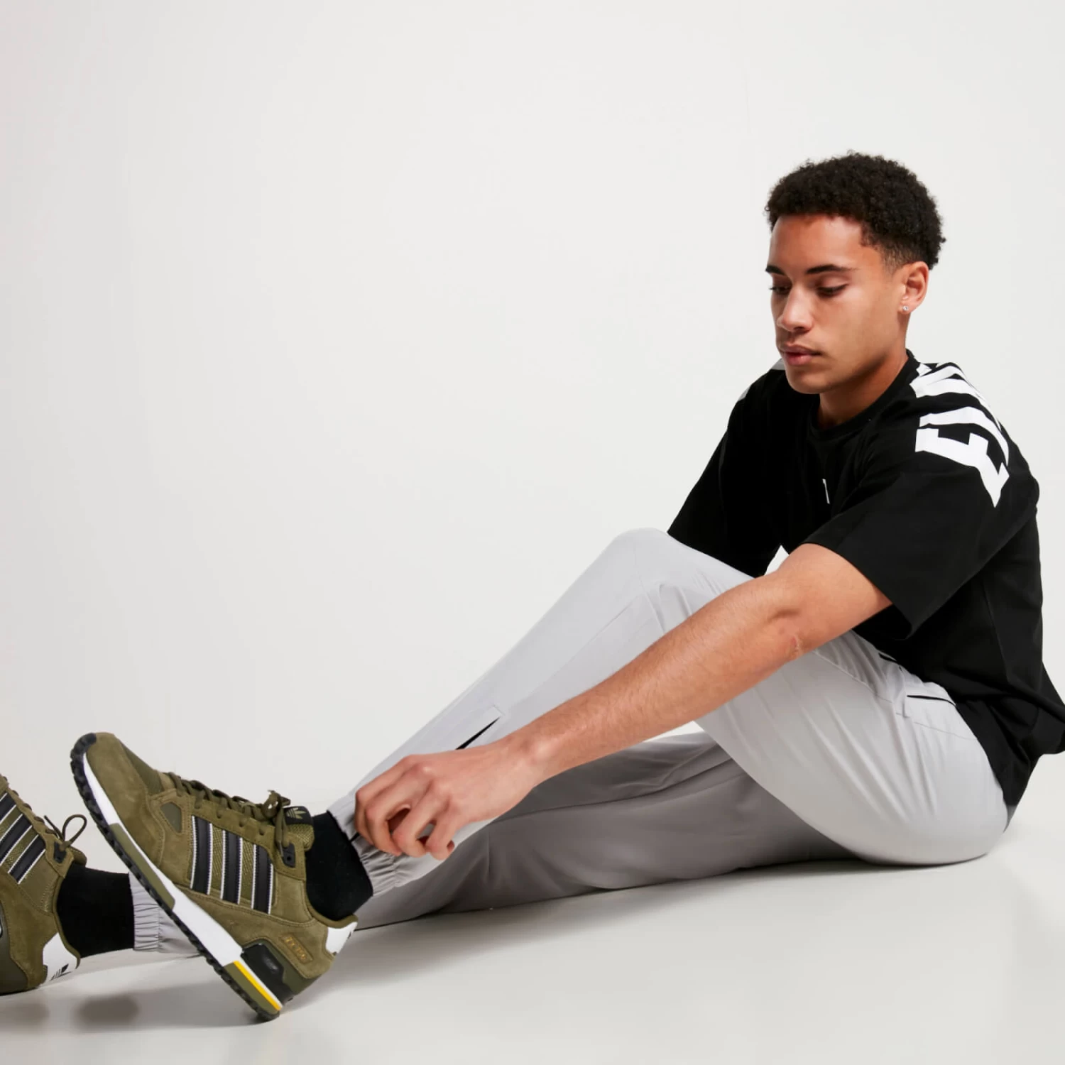 11 Degrees Tech Pants V2 – Silver 7 11 Degrees Tech Pants V2 – Silver - Image 7