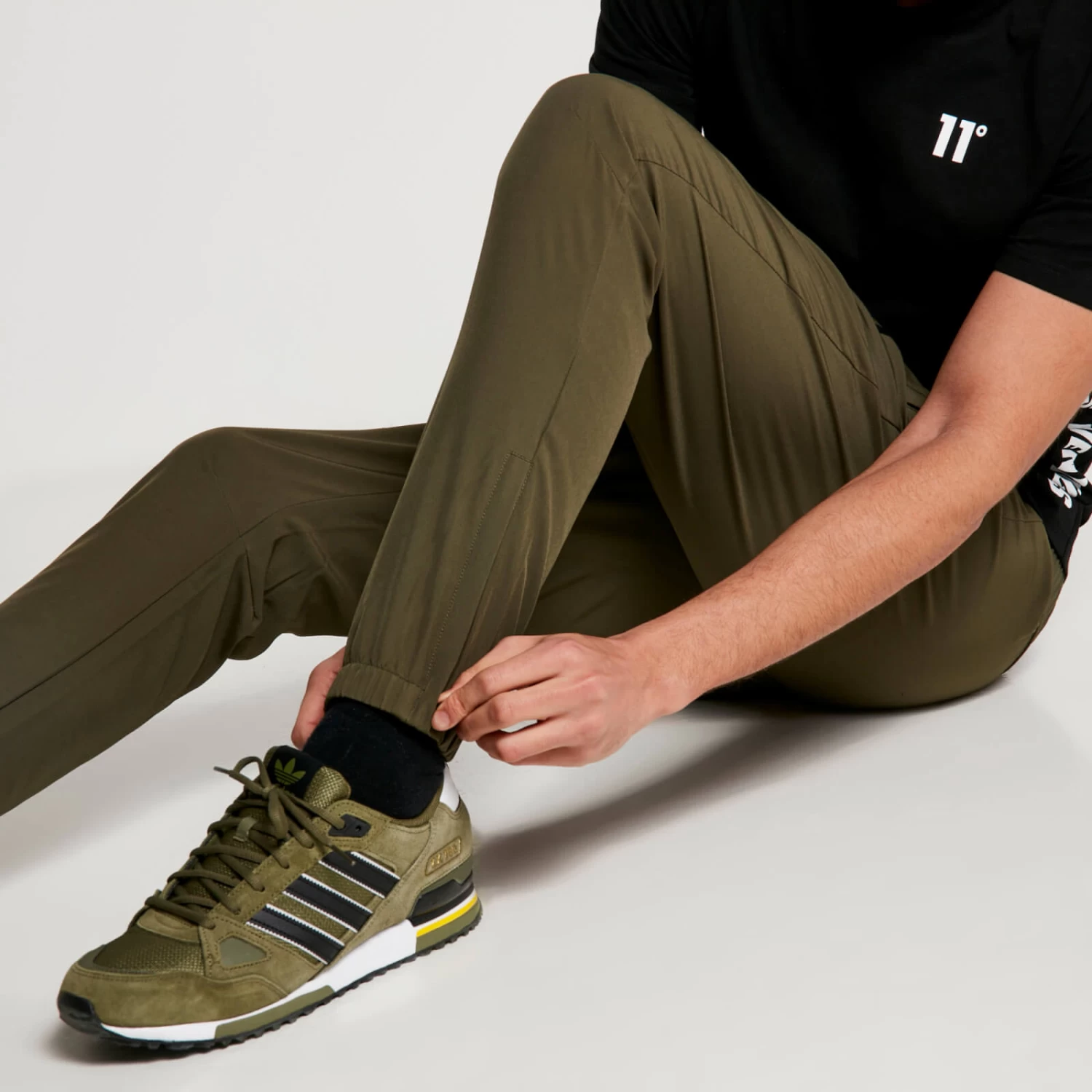 11 Degrees Tech Pants V2 – Khaki 5 11 Degrees Tech Pants V2 – Khaki - Image 5