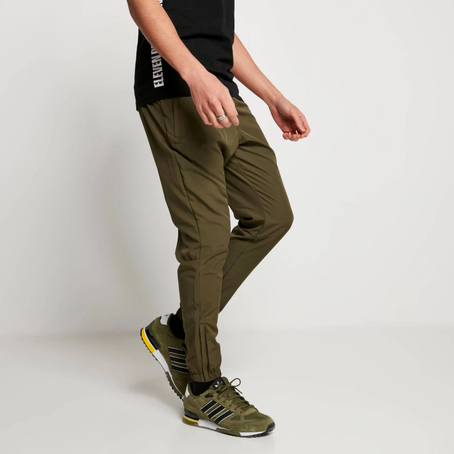 11 Degrees Tech Pants V2 – Khaki 2 11 Degrees Tech Pants V2 – Khaki - Image 2