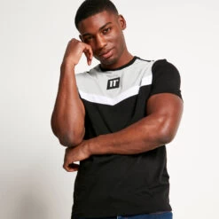 Cut And Sew Short Sleeve T-Shirt – Black/Titanium Grey/White -11 Degrees Store 13978033 1694996710062142