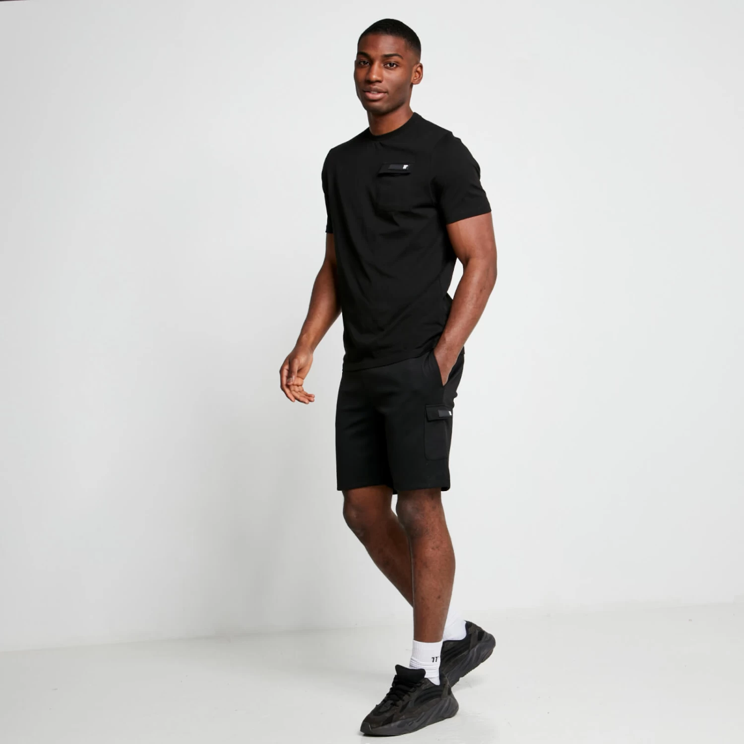 WANDERLUST Shorts – Black 4 WANDERLUST Shorts – Black - Image 4