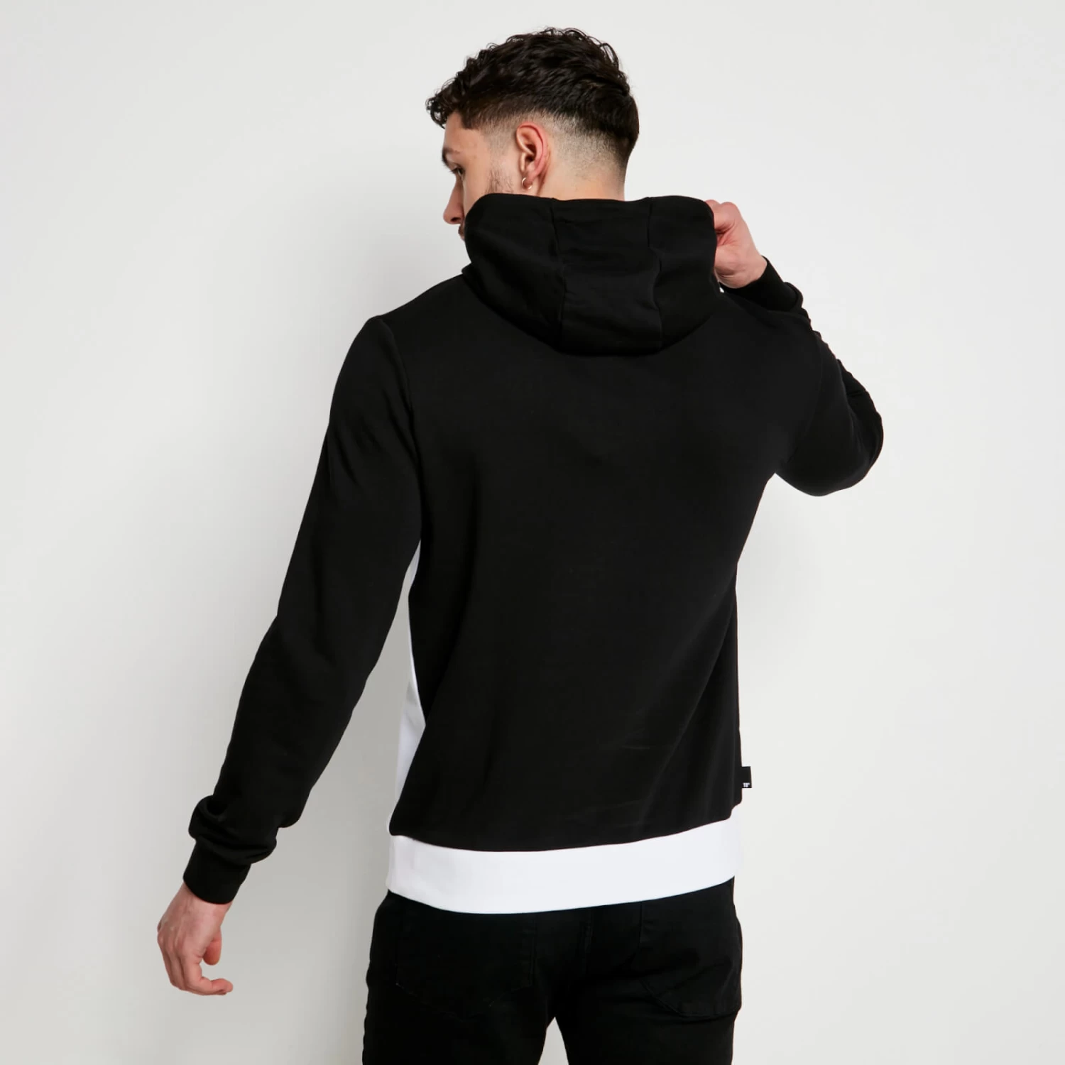 ENERGY Hoodie – Black/ White 3 ENERGY Hoodie – Black/ White - Image 3