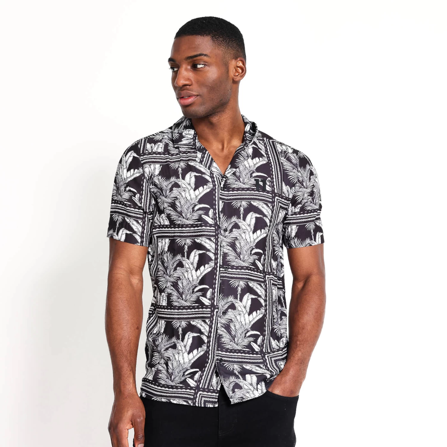 HEAT Shirt – Black / White 2 HEAT Shirt – Black / White - Image 2