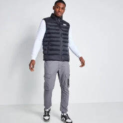 11 Degrees Tech Gilet - Black -11 Degrees Store 14511494 1665073468902856