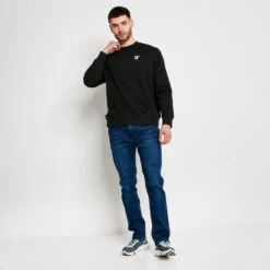 11 Degrees Core Sweatshirt - Black -11 Degrees Store 14874770 2105090599874421
