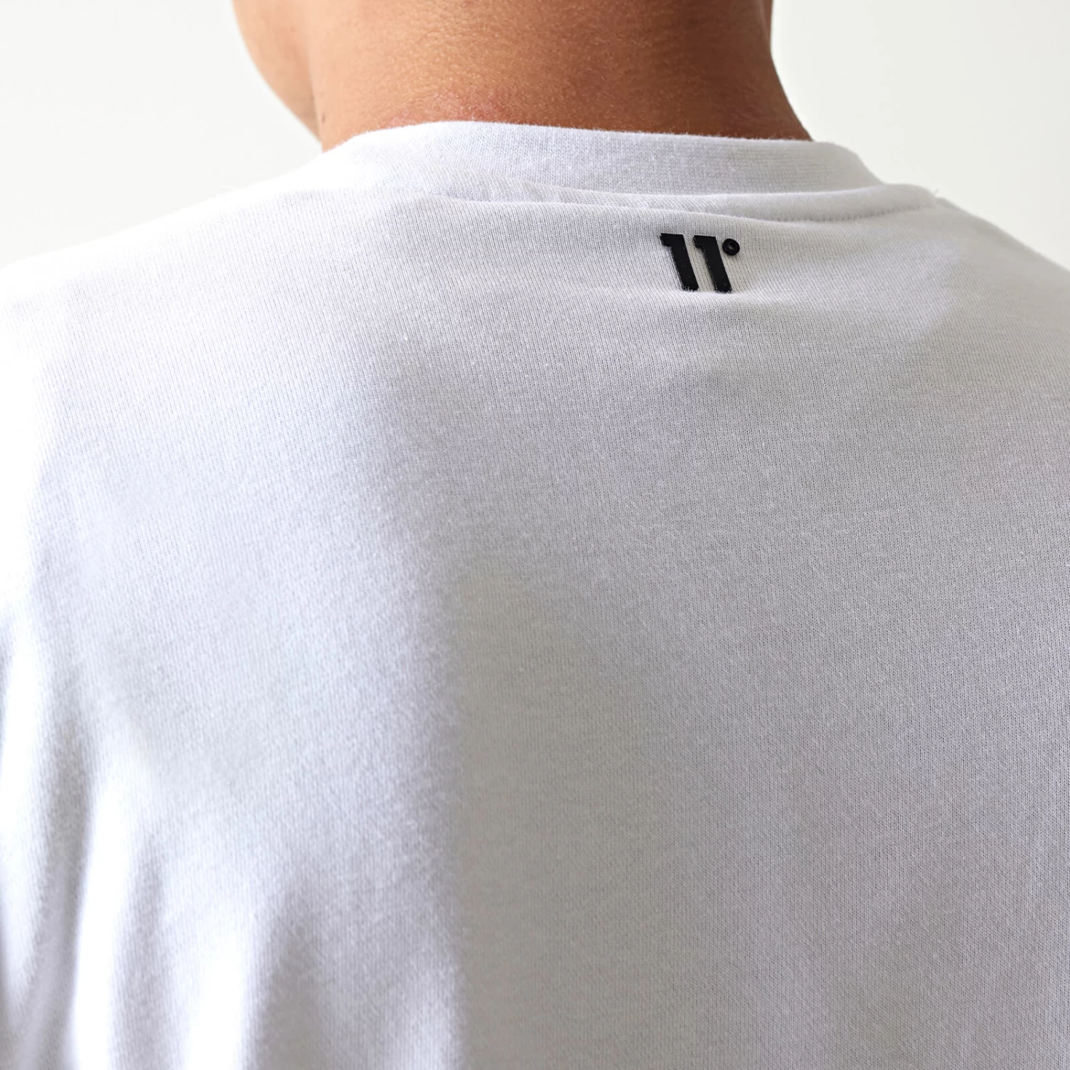 11 Degrees Core Sweatshirt - White 5 11 Degrees Core Sweatshirt - White - Image 5