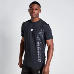 360 Degrees 11 Degrees Embossed Print T-Shirt - Black