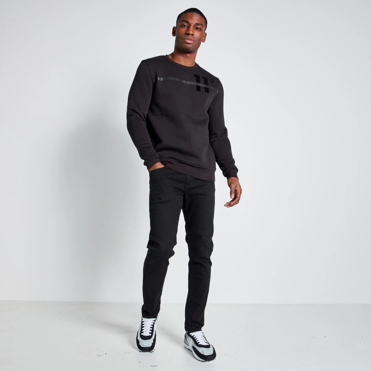 FLOCK PRINT LARGE GRAPHIC SWEATSHIRT 4 FLOCK PRINT LARGE GRAPHIC SWEATSHIRT - Image 4