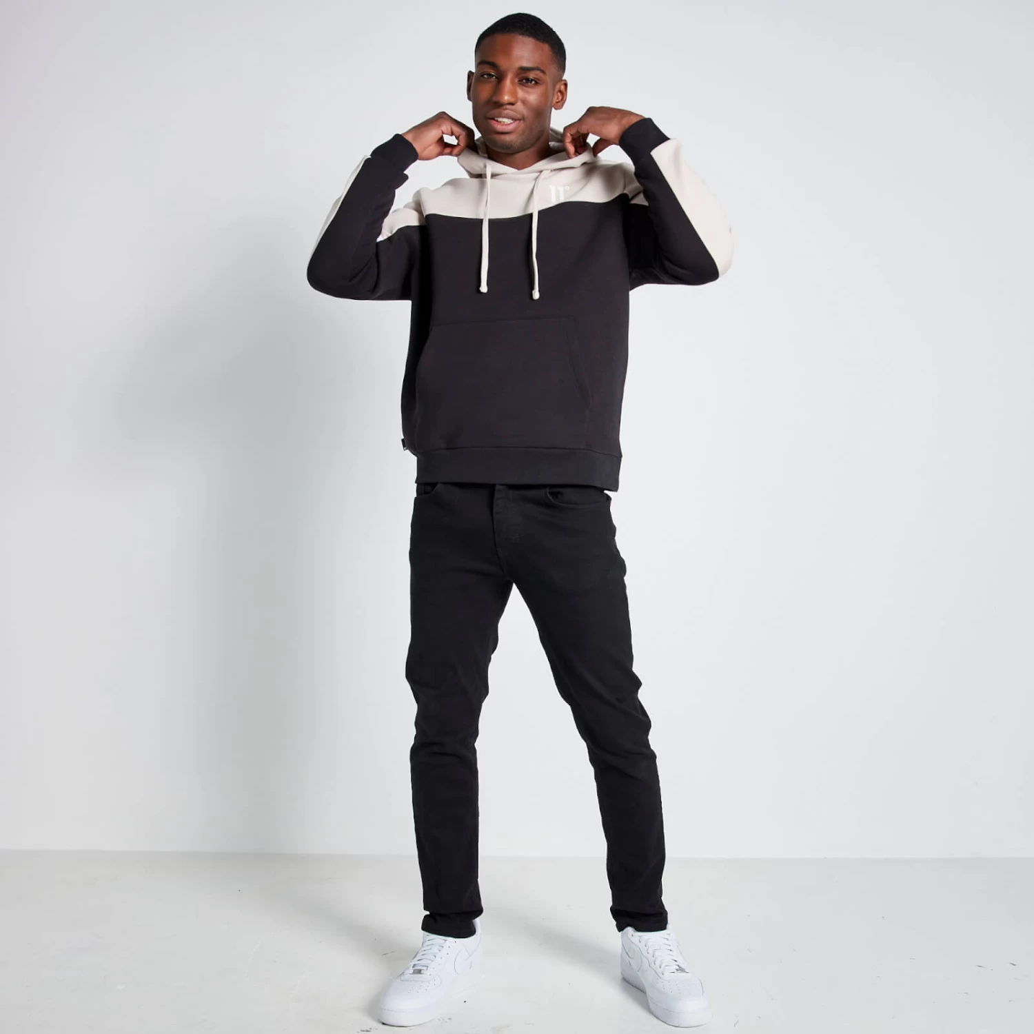 CUT & SEW HOODIE 4 CUT & SEW HOODIE - Image 4